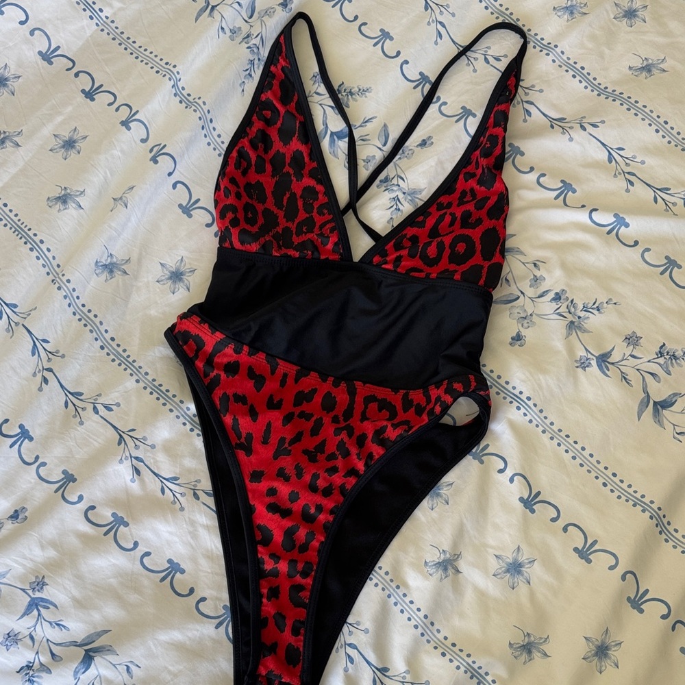 Red Leopard Print Deep V One-Piece Swimsuit